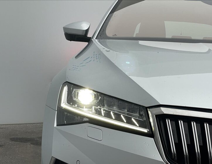 Škoda Superb 22