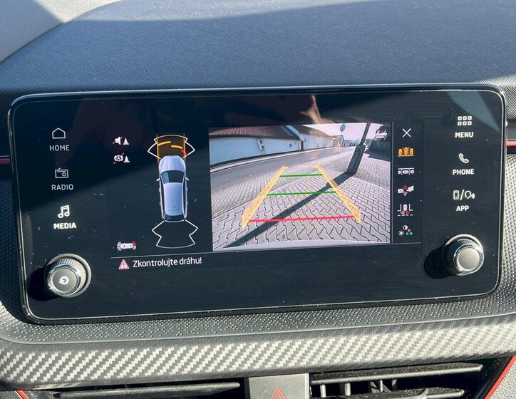 Škoda Scala Hatchback 1,0 l 85 kw