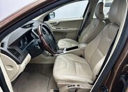 Volvo XC60 SUV / Terénní 2,4 l 136 kw