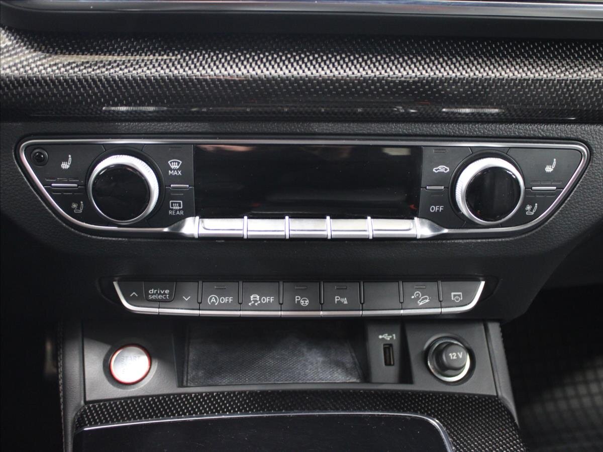 Audi SQ5 SUV 3,0 l 251 kw