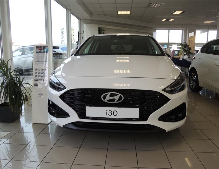 Hyundai i30 Hatchback 1,5 l 70 kw