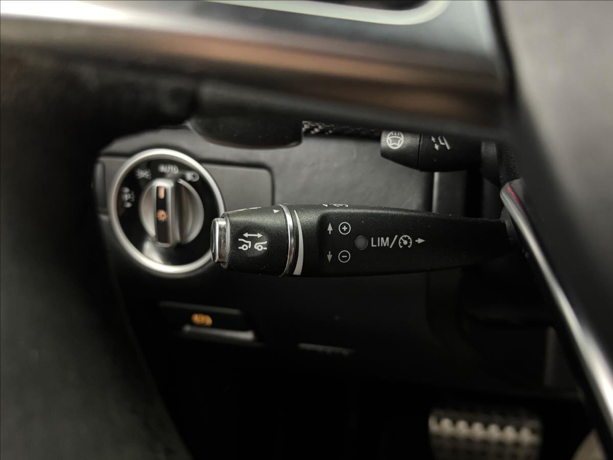 Mercedes-Benz GLS SUV / Terénní 5,5 l 430 kw