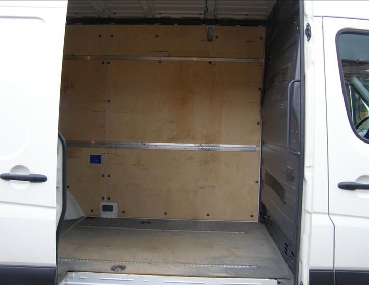 Volkswagen Crafter 27