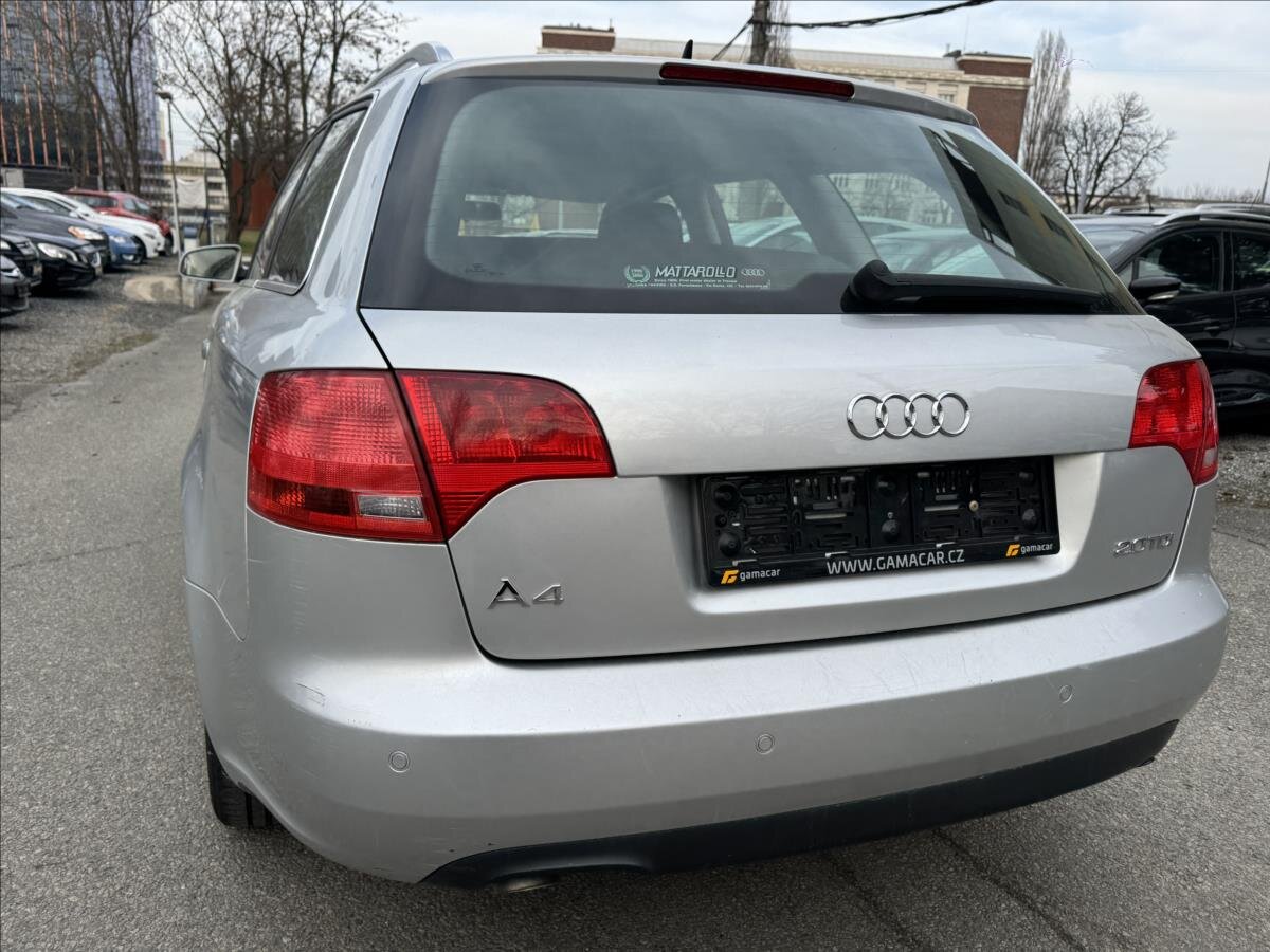 Audi A4 Kombi 2,0 l 103 kw