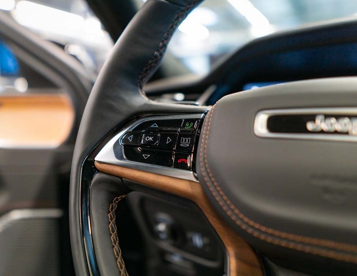 Jeep Grand Cherokee 19