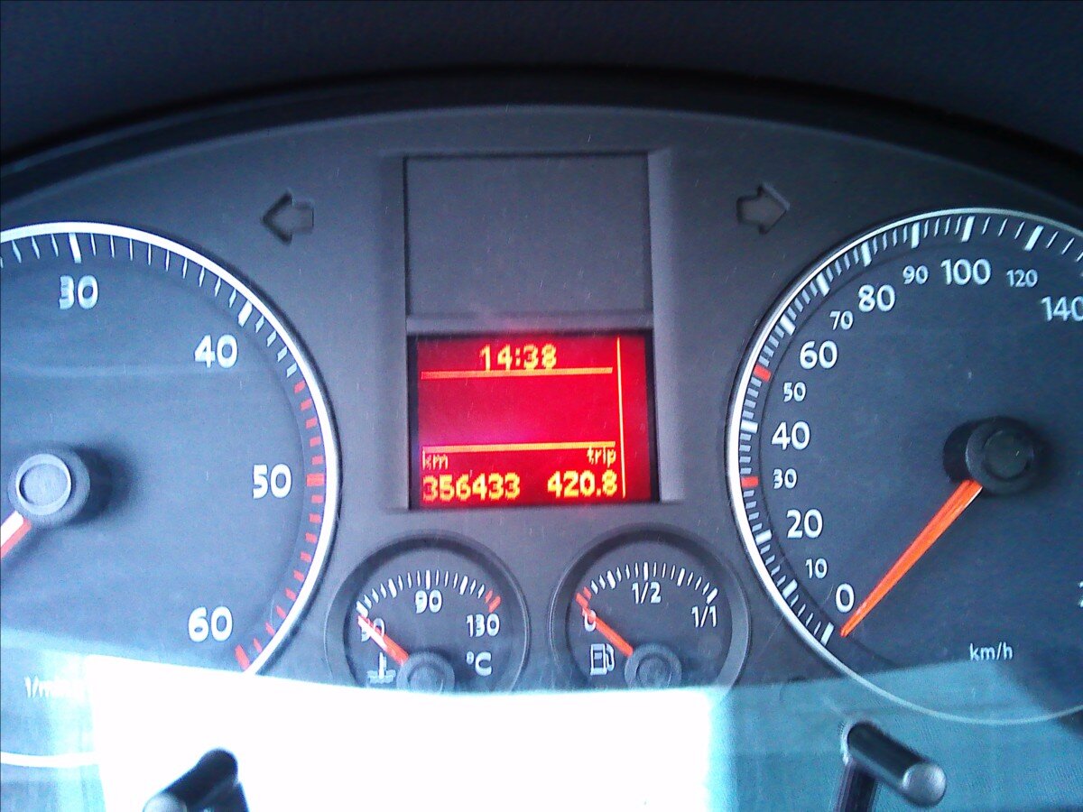 Volkswagen Touran Kombi 2,0 l 103 kw