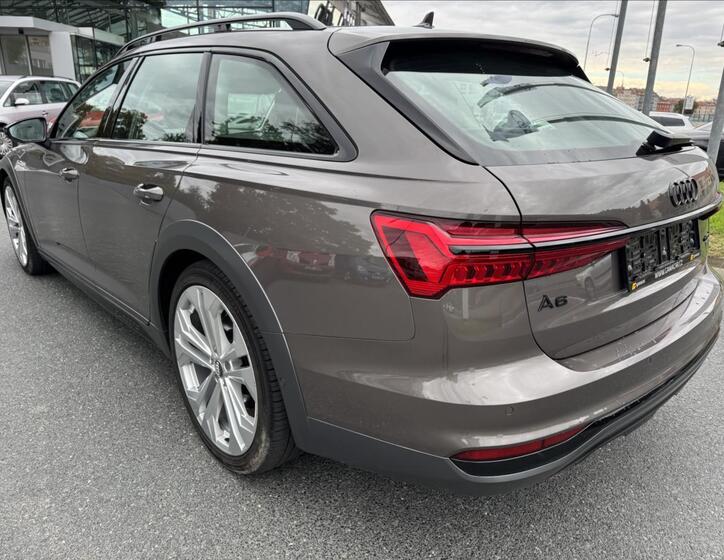 Audi A6 Allroad 6