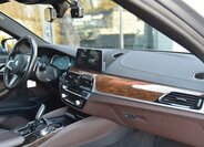 BMW Řada 5 Sedan / Limuzína 4,4 l 340 kw