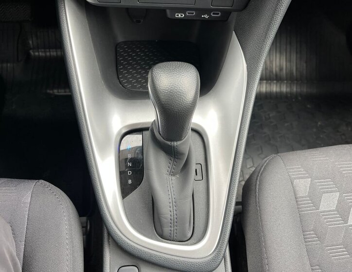 Toyota Yaris Hatchback 1,5 l 68 kw