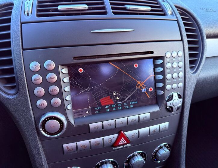 Mercedes-Benz SLK 21