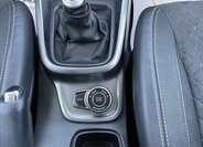Suzuki Vitara SUV / Terénní 1,4 l 103 kw