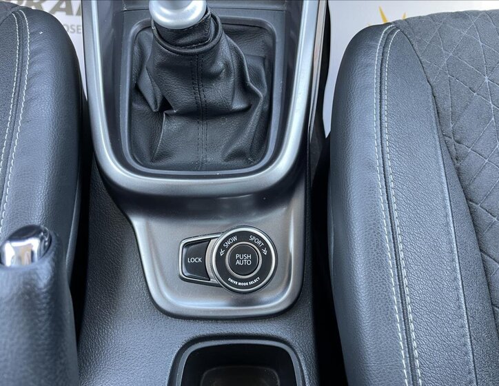 Suzuki Vitara SUV / Terénní 1,4 l 103 kw