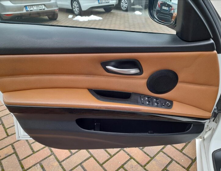 BMW Řada 3 Sedan 2,0 l 135 kw