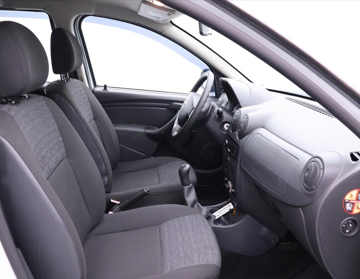 Dacia Duster SUV 1,6 l 77 kw