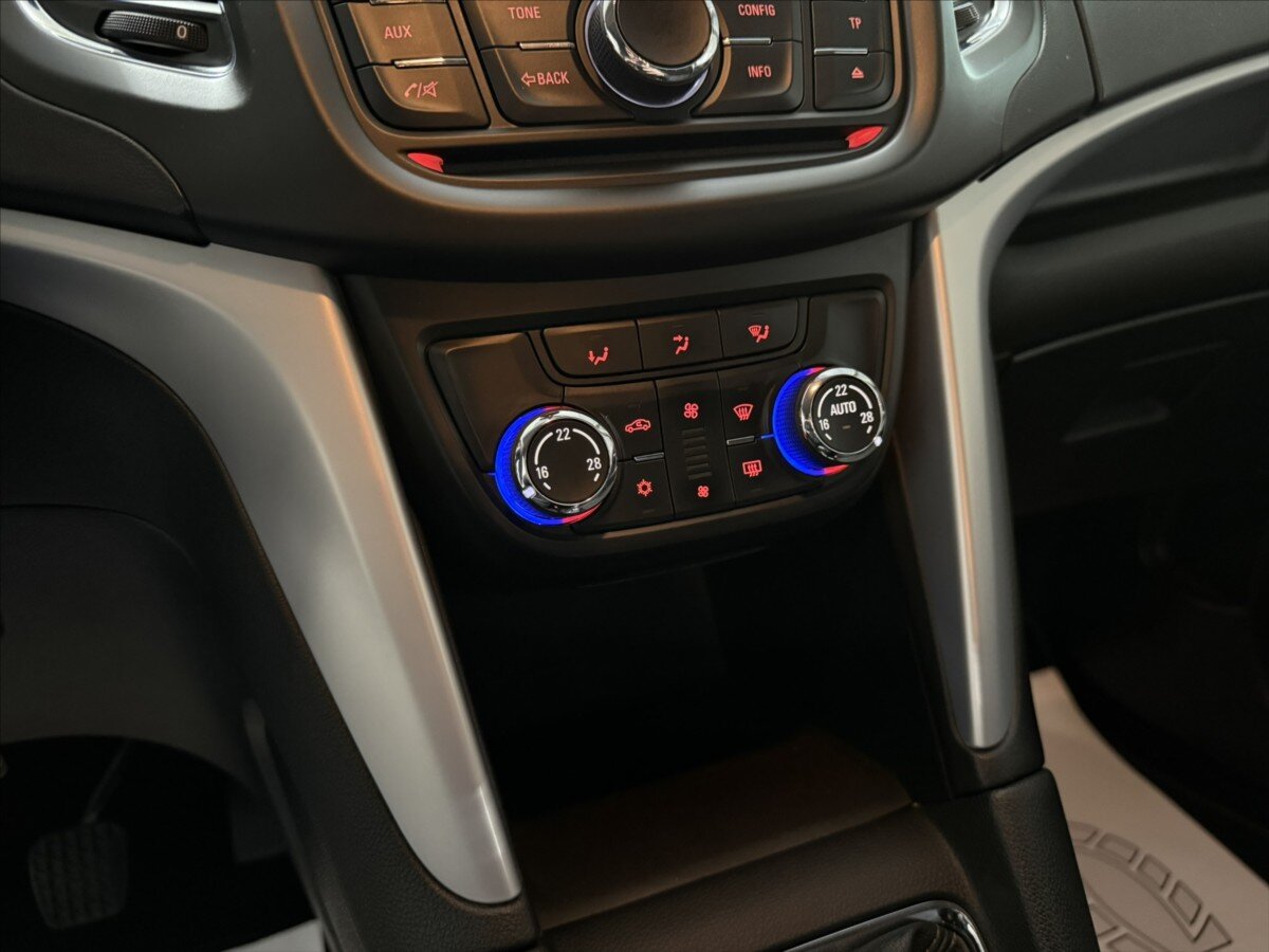 Opel Zafira MPV 1,4 l 103 kw