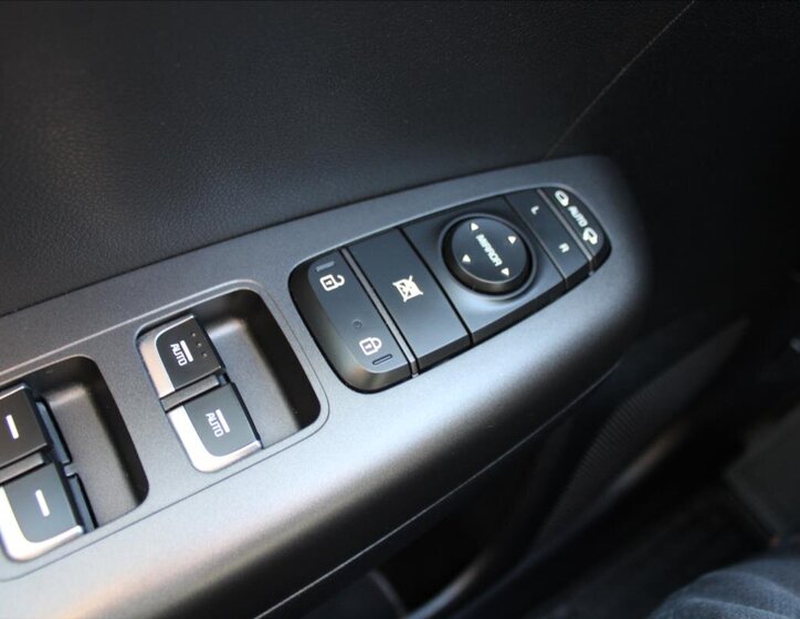 KIA Sportage SUV 1,6 l 100 kw