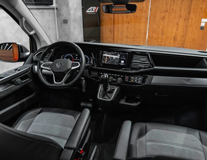 Volkswagen Transporter 25