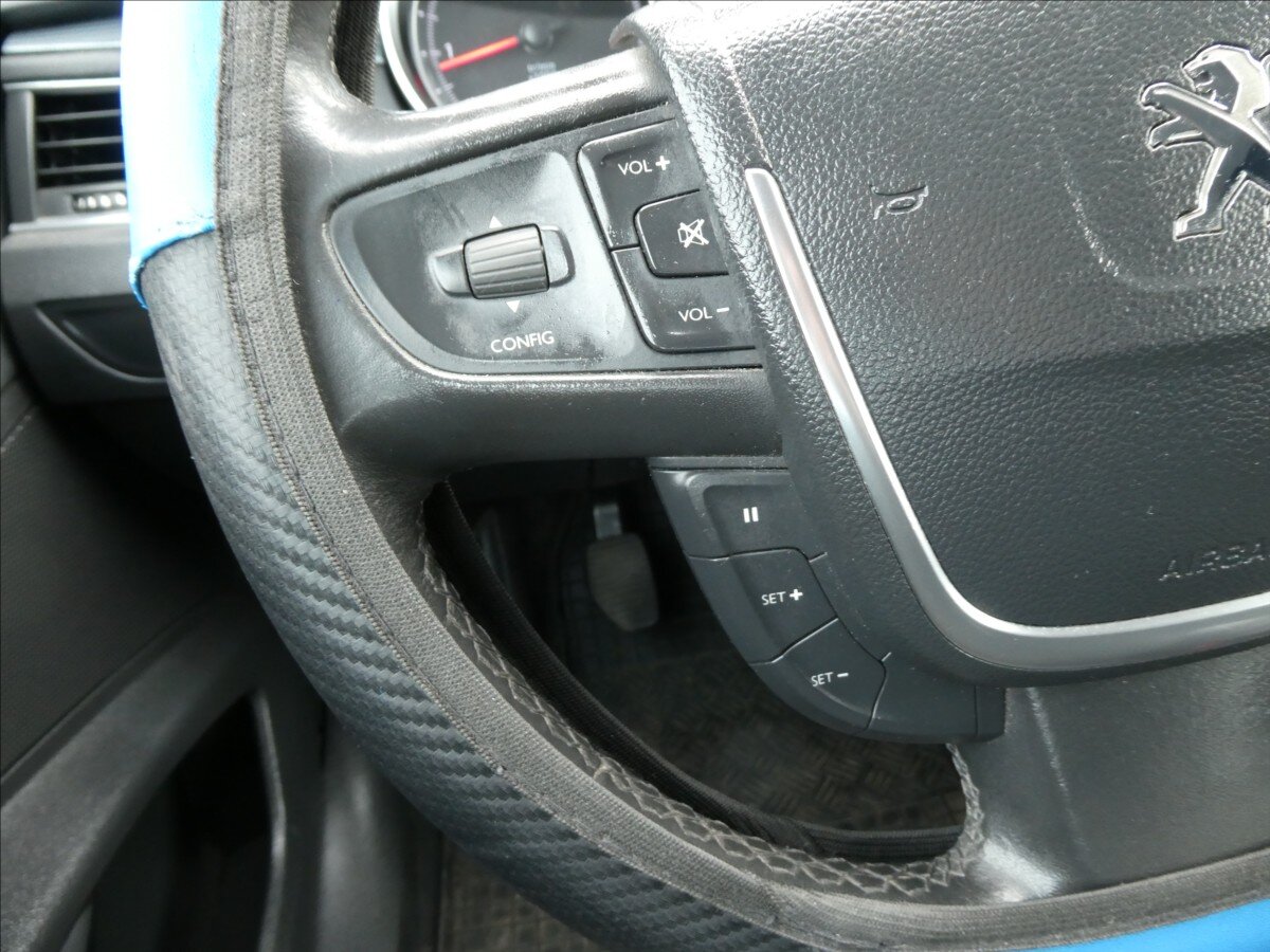 Peugeot 508 Sedan / Limuzína 1,6 l 115 kw