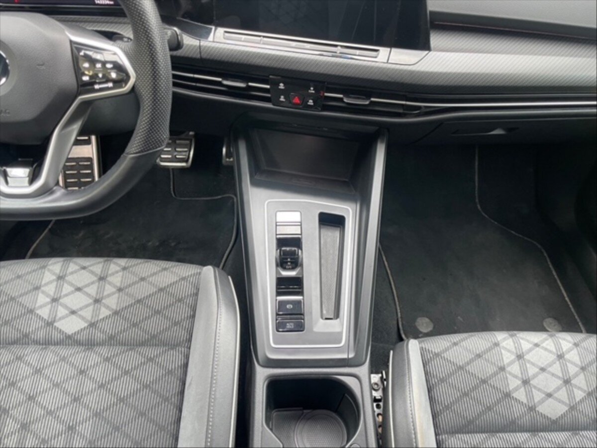 Volkswagen Golf Kombi 2,0 l 110 kw