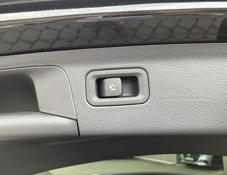 Mercedes-Benz Třídy A Hatchback 1,3 l 120 kw