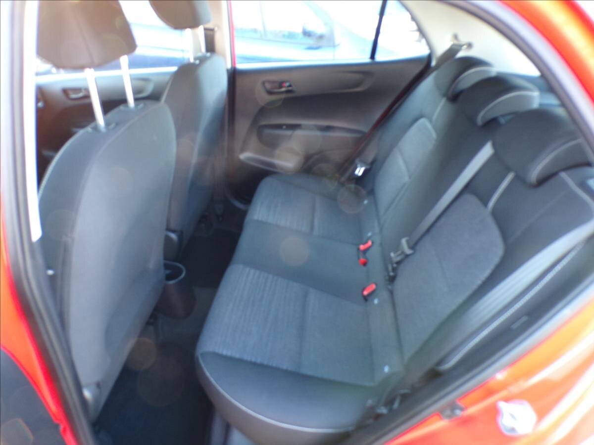 KIA Picanto Hatchback 998,0 49 kw