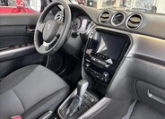 Suzuki Vitara SUV / Terénní 1,4 l 81 kw