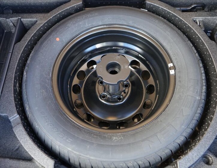 Škoda Karoq SUV / Terénní 1,5 l 110 kw