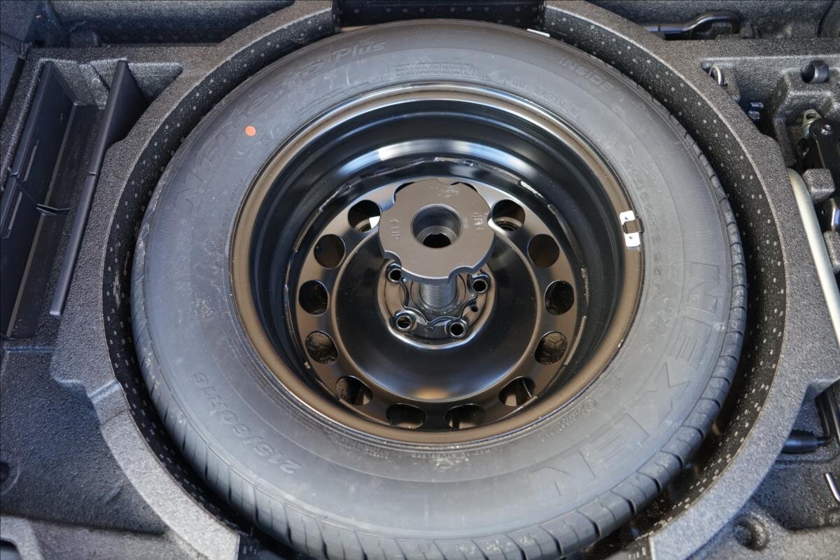 Škoda Karoq SUV / Terénní 1,5 l 110 kw