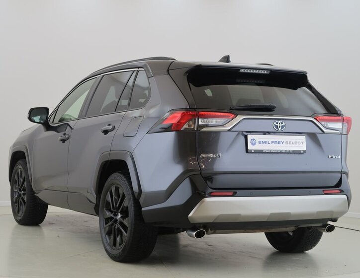 Toyota RAV4 SUV 2,5 l 131 kw