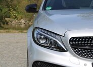 Mercedes-Benz Třídy C Sedan / Limuzína 3,0 l 270 kw