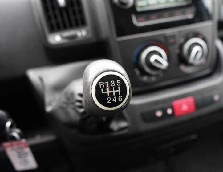 Peugeot Boxer Skříň 2,2 l 96 kw