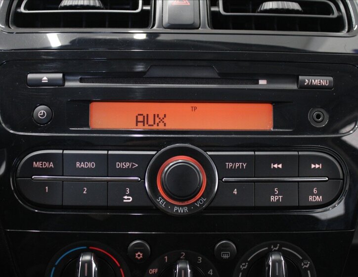 Mitsubishi Space Star 10