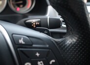 Mercedes-Benz Třídy E 28