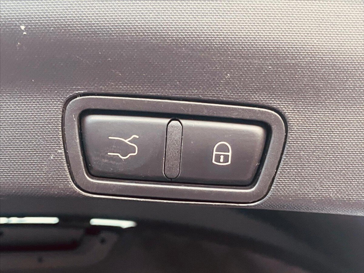 Alfa Romeo Stelvio SUV / Terénní 2,1 l 154 kw