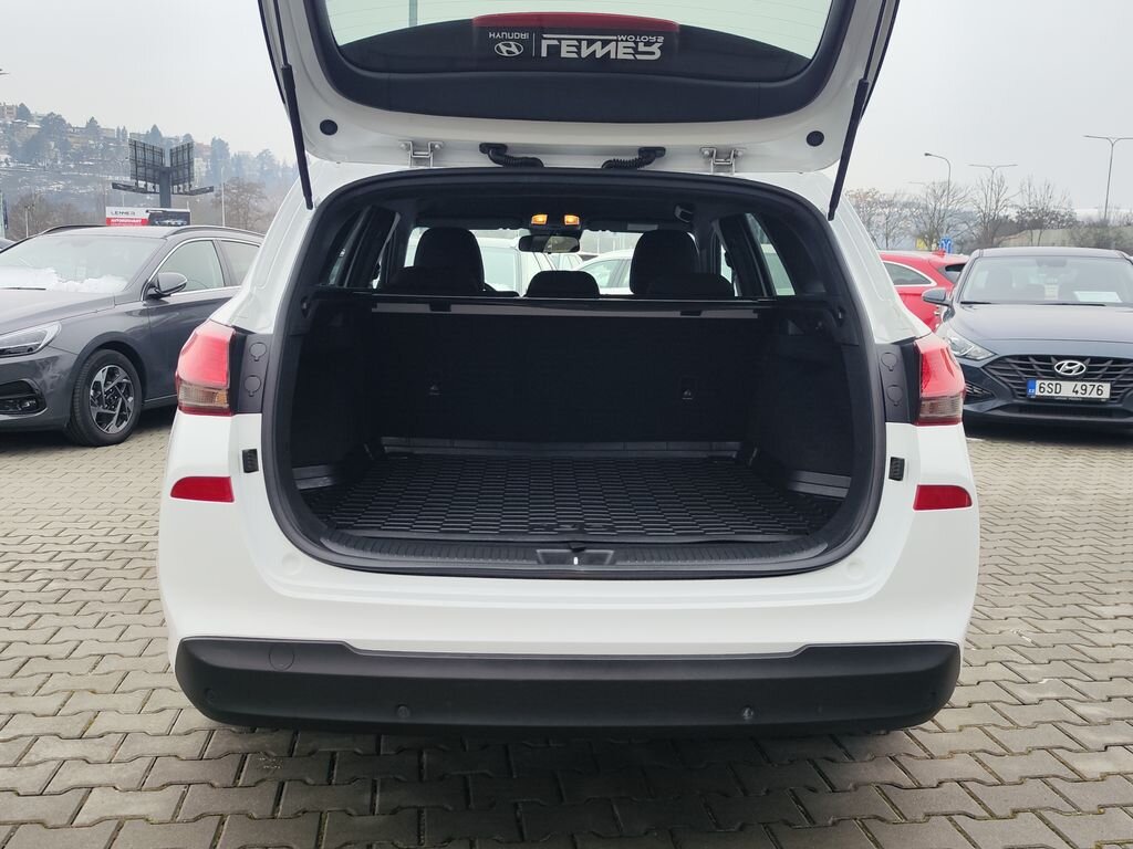 Hyundai i30 Kombi 1,4 l 103 kw