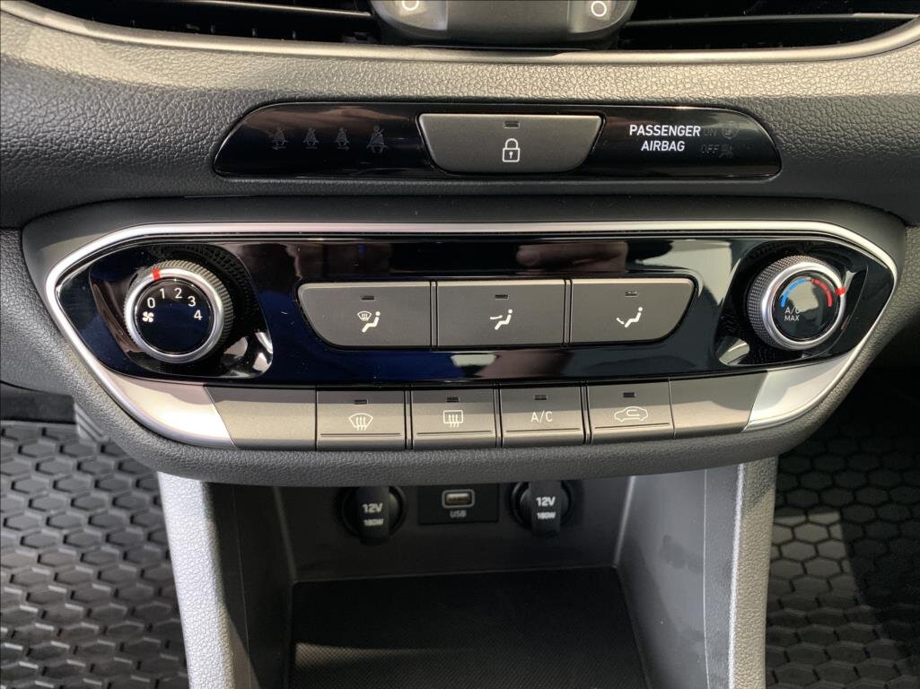 Hyundai i30 Hatchback 1,5 l 117 kw