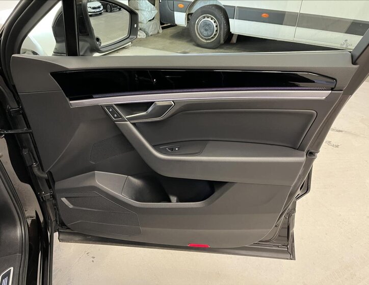 Volkswagen Touareg SUV 3,0 l 210 kw