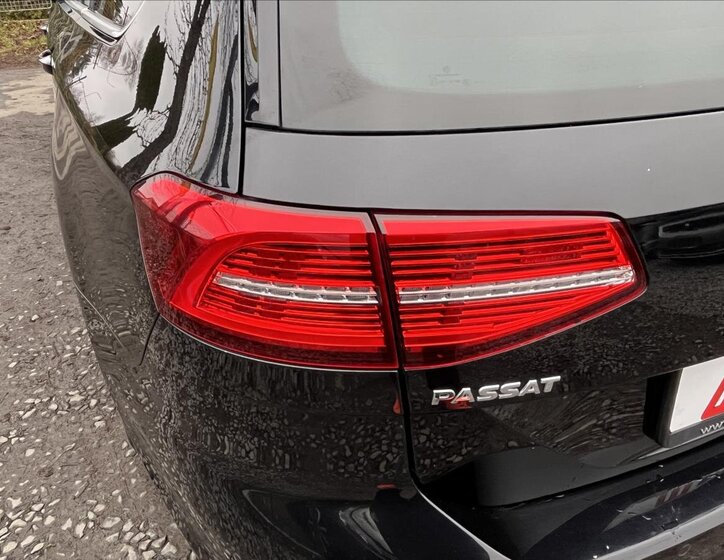 Volkswagen Passat 35