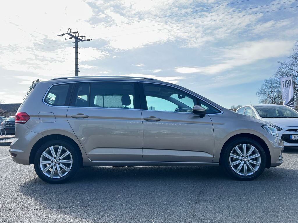 Volkswagen Touran MPV 1,5 l 110 kw