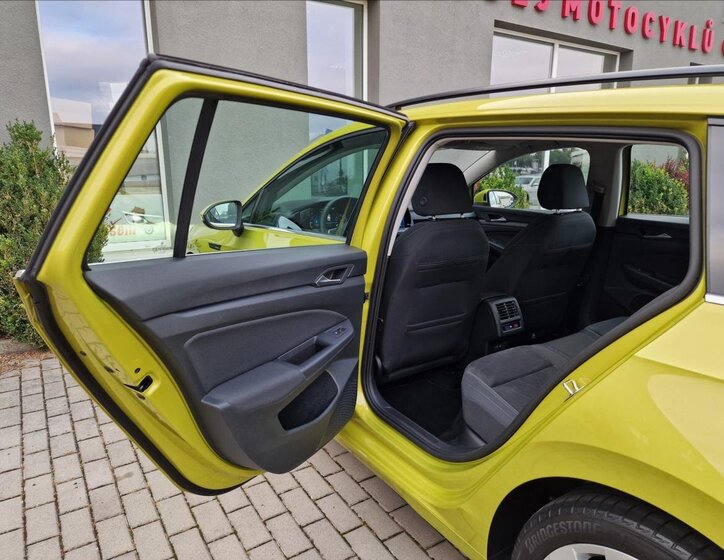 Volkswagen Golf Kombi 2,0 l 110 kw