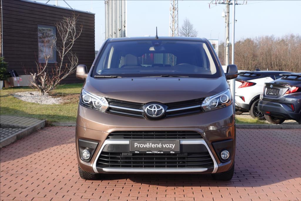 Toyota ProAce Verso