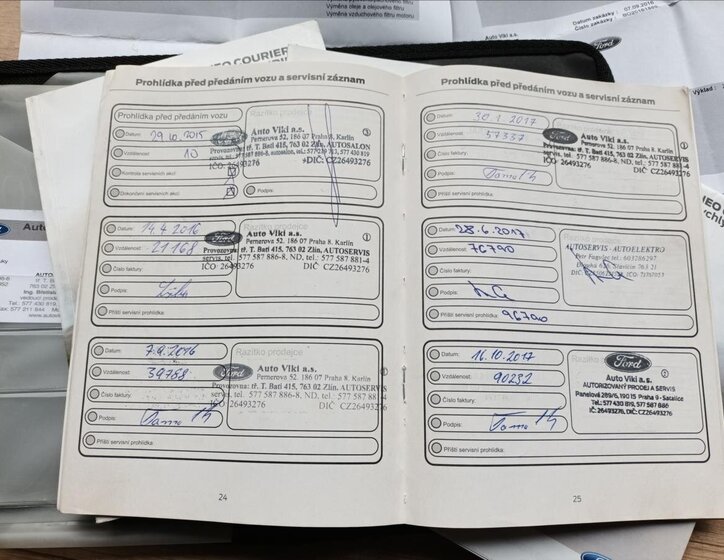 Ford Tourneo Courier MPV 1,5 l 55 kw