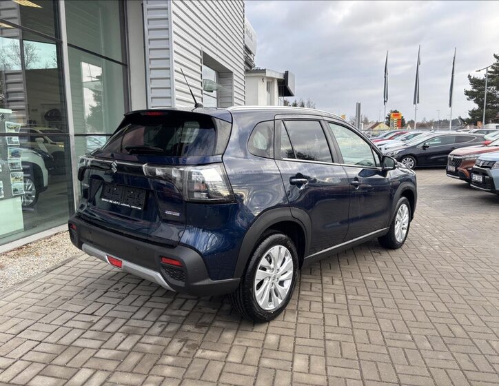 Suzuki S-Cross SUV 1,4 l 81 kw