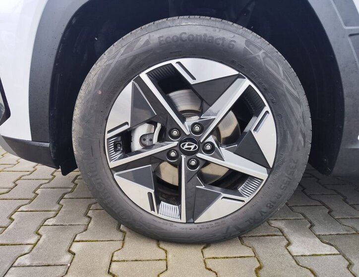 Hyundai Tucson SUV 1,6 l 118 kw