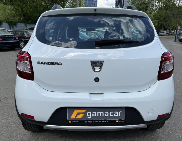 Dacia Sandero 13