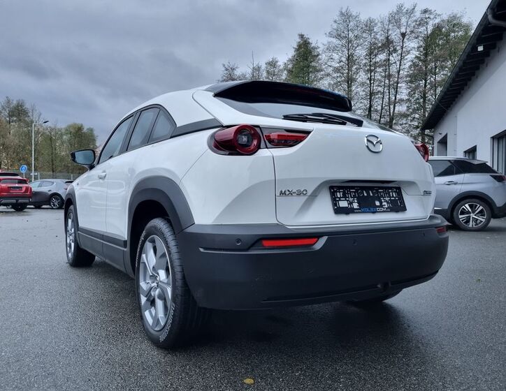 Mazda MX-30 5