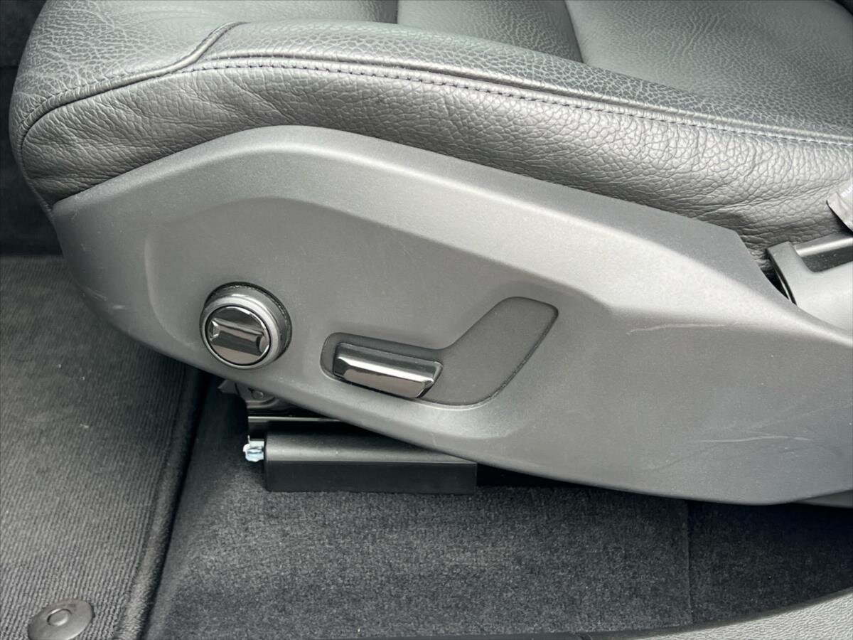 Volvo XC60 SUV 2,0 l 145 kw