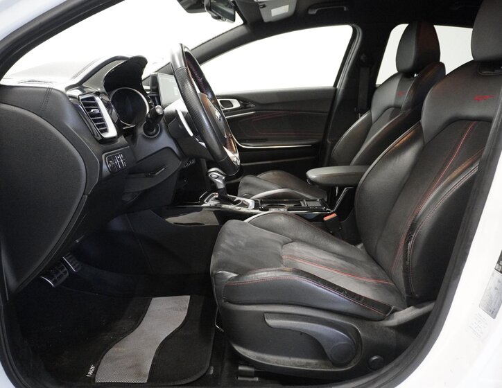 KIA ProCeed Hatchback 1,6 l 150 kw