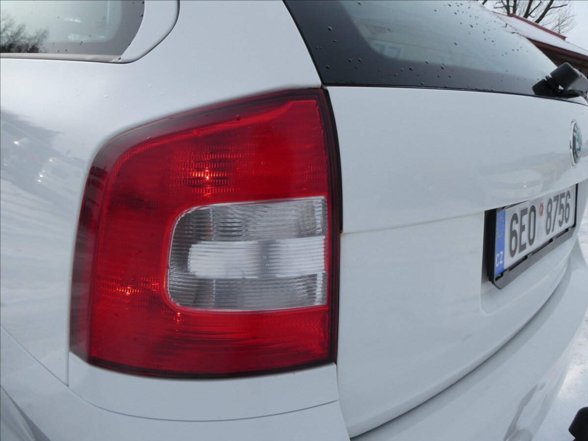 Škoda Octavia Kombi 1,6 l 77 kw