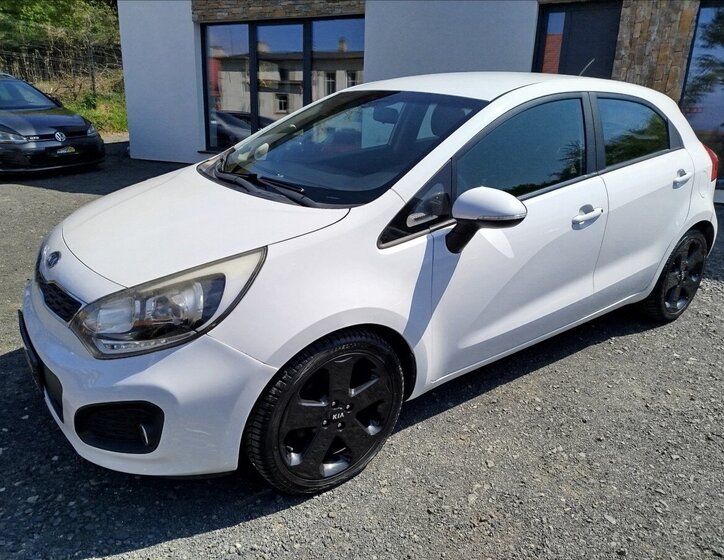 KIA Rio Hatchback 1,4 l 66 kw